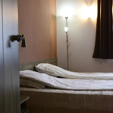 Zornitza Hotel *